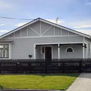 Te Waiharakeke Blenheim
