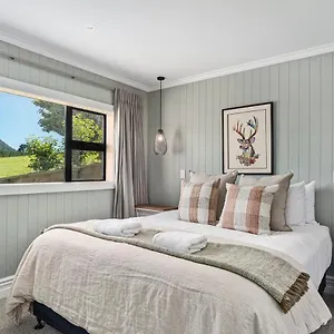 Stagford Retreat - Taupo