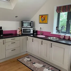 The Hen House A Beautifully Situated Open Plan Lothersdale
